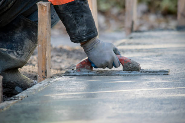 Best Concrete Sidewalk Installation in Petersburg, MI